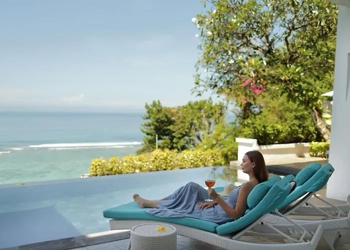 Cliff Ocean View With Private Villa