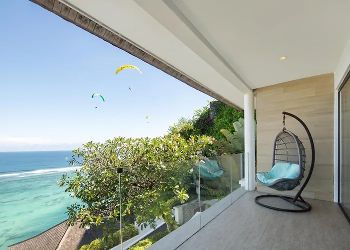 Cliff Ocean View With Private Villa