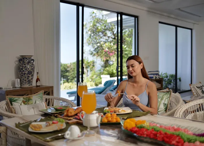 Cliff Ocean View With Private Villa Nusa Dua (Bali)