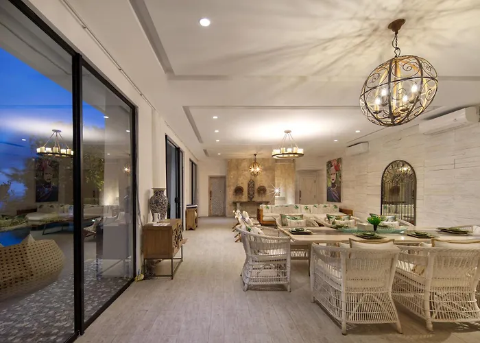 Villa Cliff Ocean View With Private *